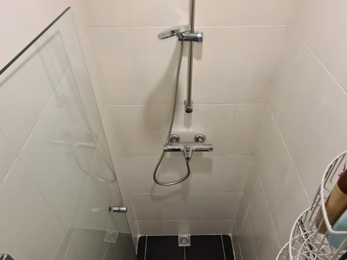 1 Bedroom 15 Min By Tram To Amsterdam Centre! Dış mekan fotoğraf